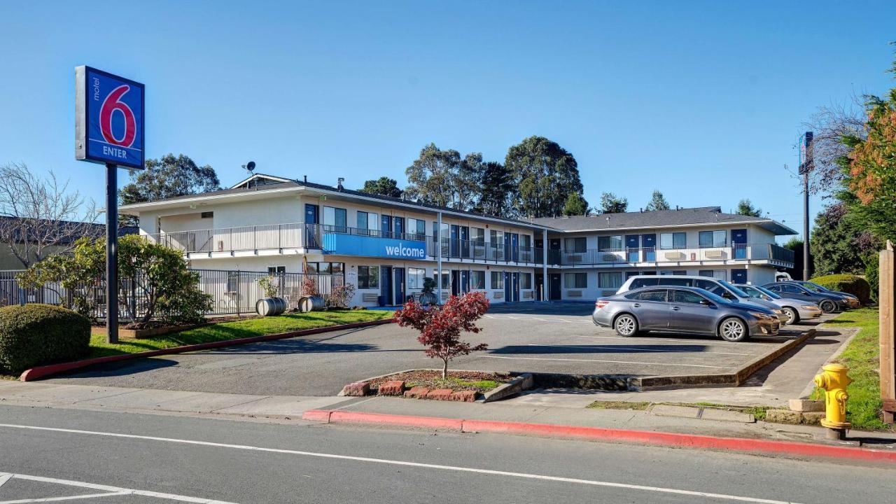 Motel 6-Arcata, Ca Cal Poly Humboldt Luaran gambar